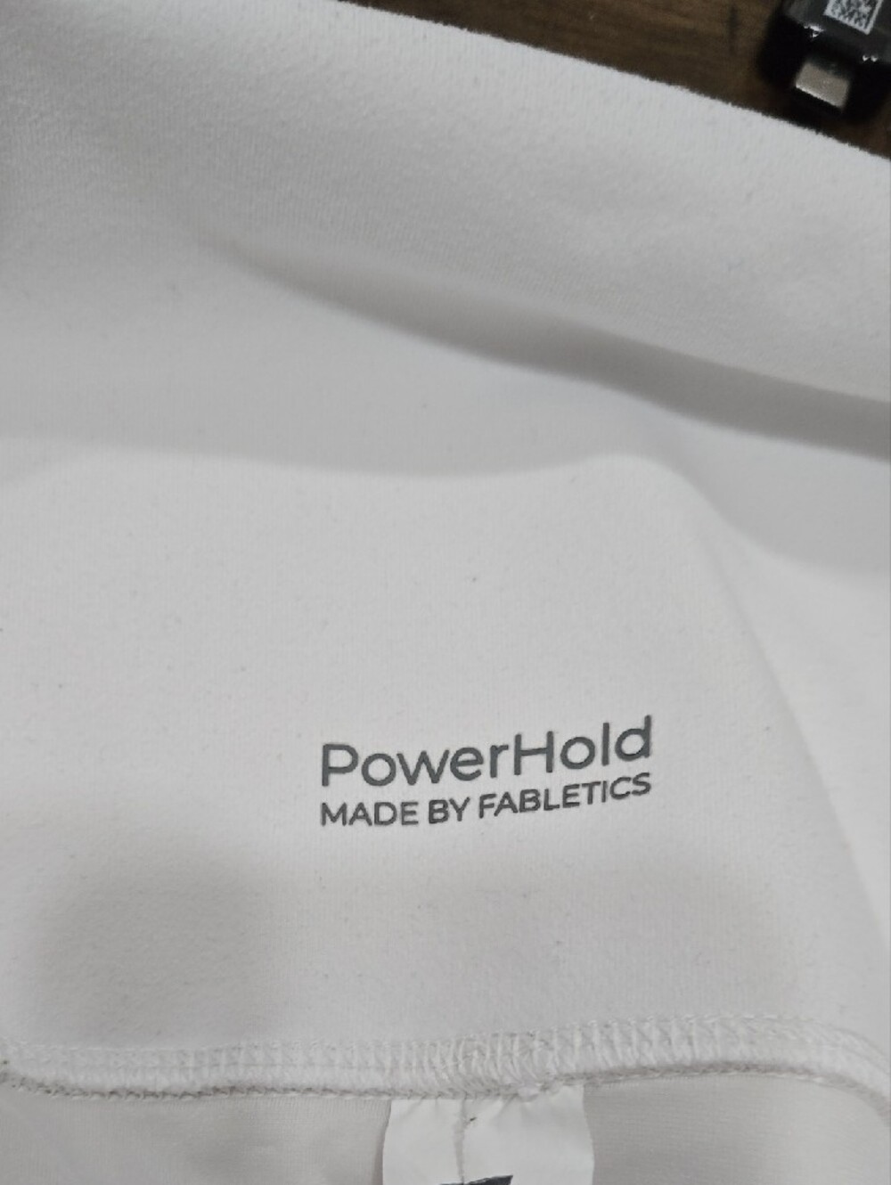 Fabletics On-the-go PowerHold Ultra HW 6" Short - Picture 4 of 7